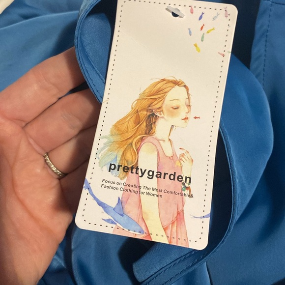 Pretty garden Size Small Dress - Picture 4 of 5